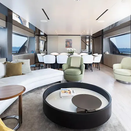 Bateau-hôtel Luxury Yacht Moretti In Tropez *