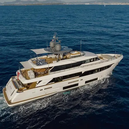 Luxury Yacht Moretti In Tropez Bateau-hôtel *